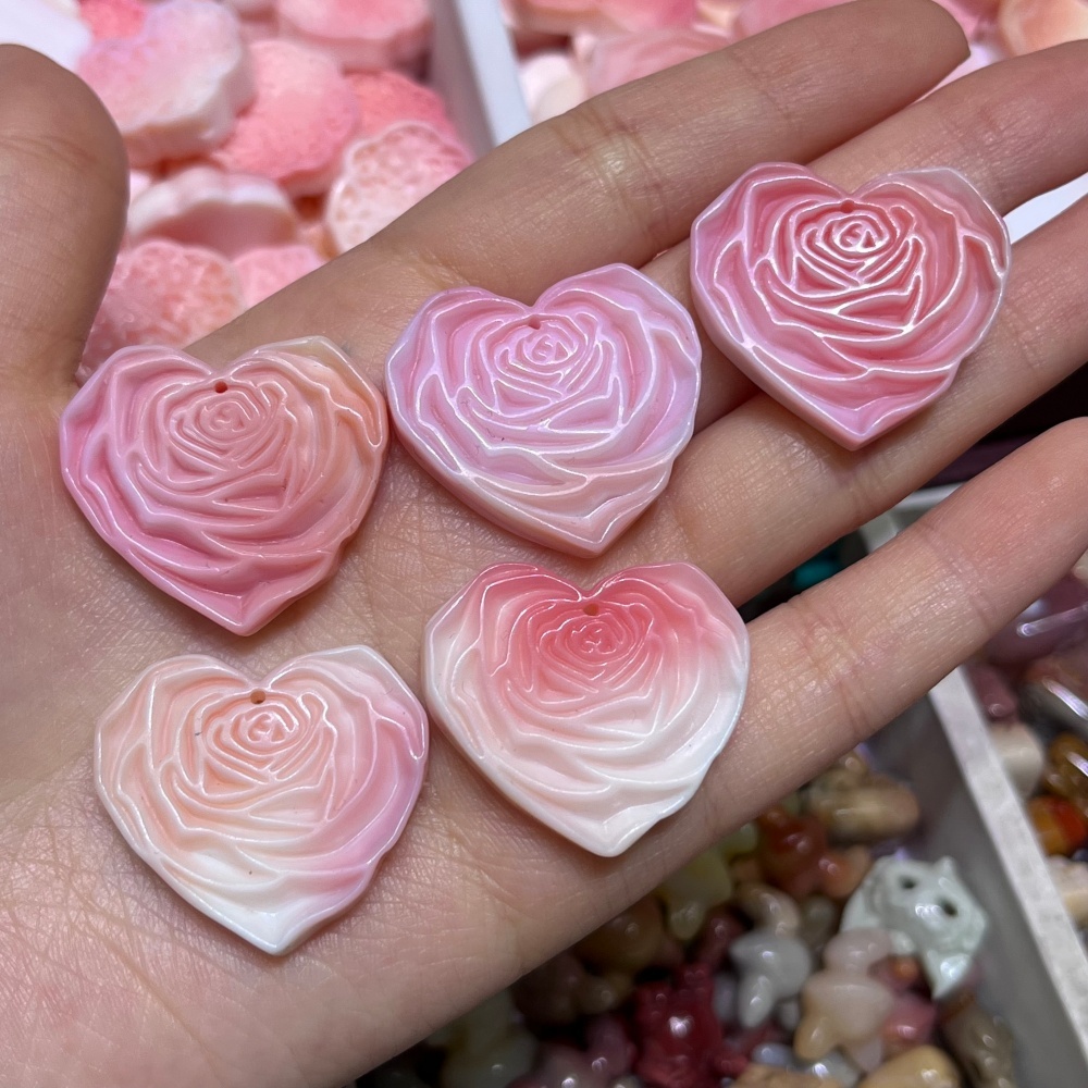 2PCS 천연 퀸 쉘 스톤 하트 로즈 조각 크리스탈 공 - Queen Art Craft 리뷰 및 가격